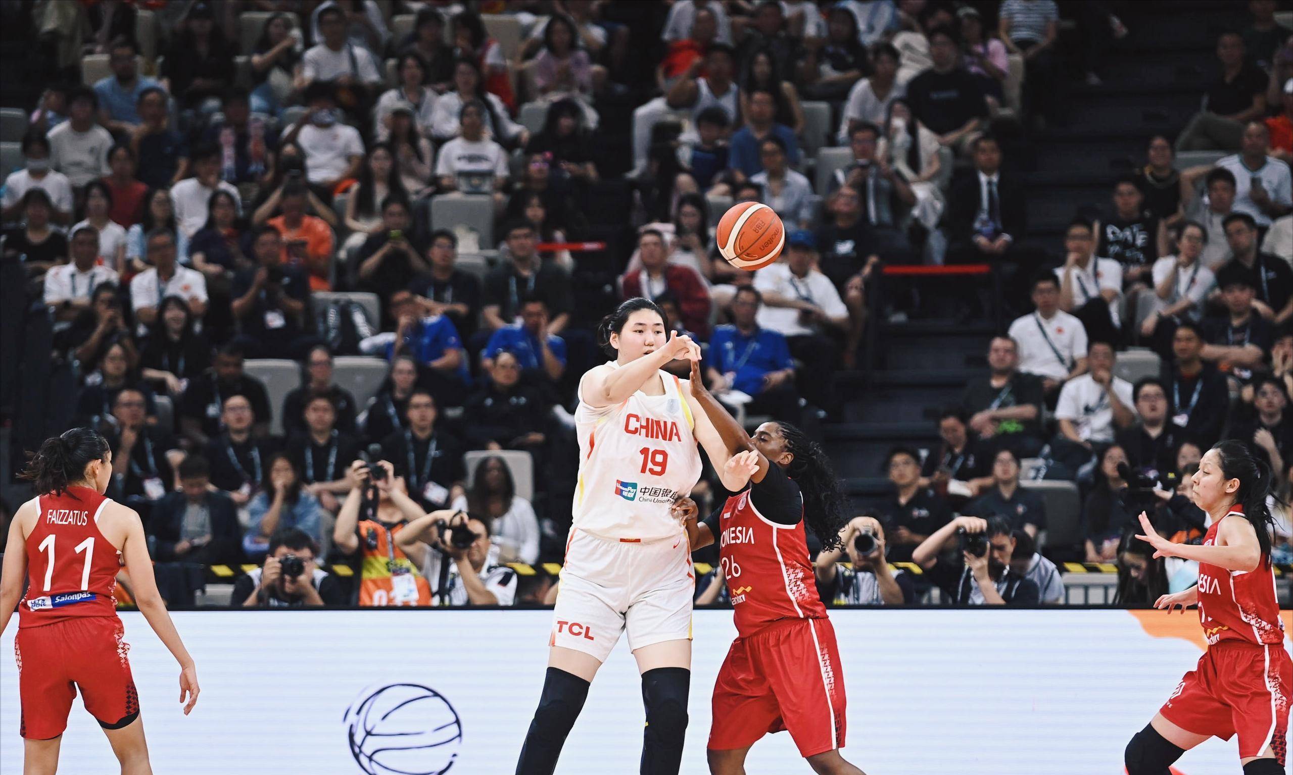 开云·体育-中国女篮未来可期内线优势大+防守有漏洞(中国女篮有机会)